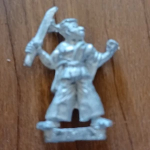 Game Workshop: Vintage Metall Miniatur OH4(A01) - RONIN - Bild 1 von 1