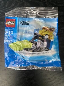 Lego City Jet Ski Poly Bag 30015 2 Minifigure NUOVO SET SIGILLATO - Foto 1 di 3
