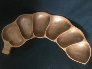 Large hard wood bean pod, vintage, MCM, serving piece, divided, snacks - Picture 1 of 6