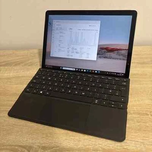 Microsoft Surface Go 2 m3-8100Y 8GB 128GB SSD + Keyboard Batt_99% 762 - Afbeelding 1 van 5