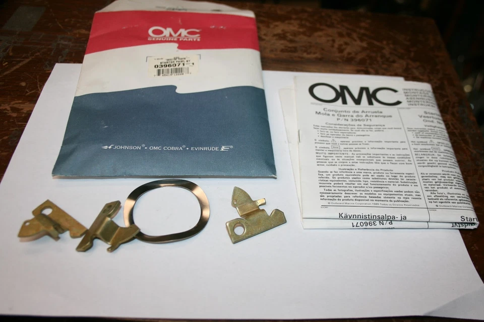 NEW  JOHNSON EVINRUDE STARTER RECOIL PAWL KIT 396071 - Image 1 of 1