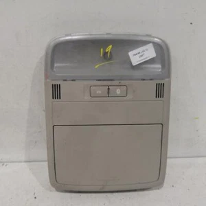 HOLDEN COMMODORE COURTESY LIGHT FRONT LIGHT GREY, VE, 08/06-04/13 FREE SHIPPING - Picture 1 of 3