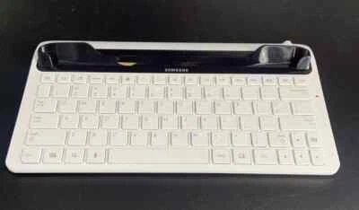 Keyboard Dock Fits Samsung Galaxy Tablet 10.1 w/ Carrying Case - Image 1 of 2