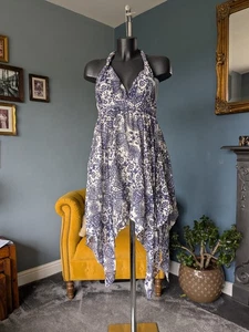 Guess Kleid Größe Small Y2K Vintage Fee Taschentuchsaum marine weiß - Bild 1 von 12