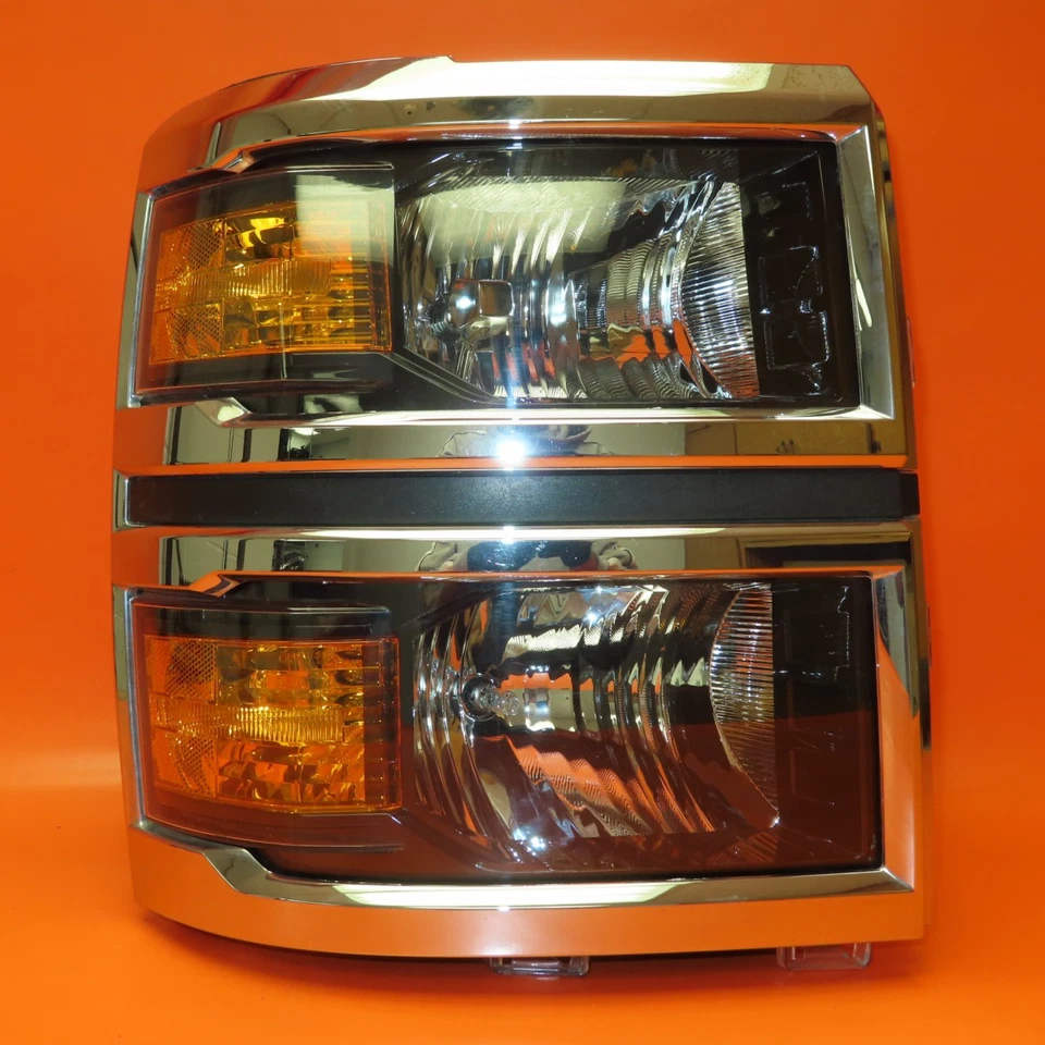 FARO PASAJERO DERECHO CHEVY SILVERADO 1500 2014 2015 HALÓGENO OEM Foto 1 de 4