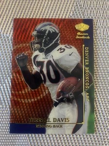 2000 COLLECTORS EDGE GOLD MASTERS SENTINELLE TERRELL DAVIS 0569 / 1000 BRONCOS - Foto 1 di 10