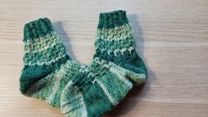 Kindersöckchen Babysöckchen Gr. 21 - handgestrickt - Bild 1 von 2