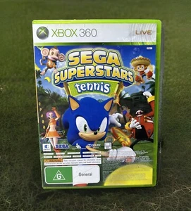 Xbox 360 SEGA Superstars Tenis y Juegos Arcade en Vivo Plus Manual PAL Diversión Familiar - Imagen 1 de 5