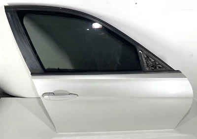 Puerta delantera derecha del lado del pasajero 12-16 BMW F30 320i 328i 335i A96 blanca OEM Foto 1 de 3