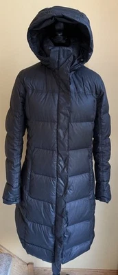 Patagonia Down With It Black Puffer Parka Coat Women’s M Hooded Duck Down EUC - Image 1 of 4