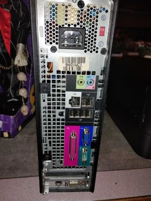 Computador Dell Optiplex 745 Intel Core 2 6400 2.13Ghz com 3GB de RAM e DVD-Rom - Imagem 1 de 3