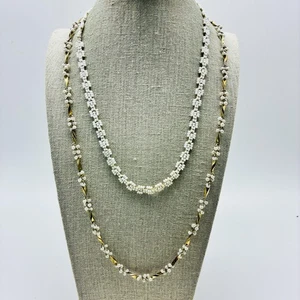 Vintage weiße Perlen & Kunstperlen goldfarben lang geschichtet Halskette 2 Stück Schmuck - Bild 1 von 10