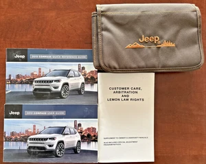 2019 Jeep Compass User Guide with Case  Pamphlets Owners Manual Owner Book OEM - Bild 1 von 6