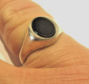 STERLING SILVER RETRO OLF OVAL ONYX SIGNET PINKY RING SIZE O - Picture 1 of 2