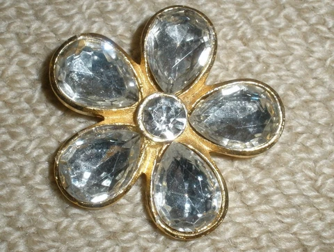 Vtg Button Clear Rhinestones Gold Flower Pendant 2" x 2" Double Shank EXC #F05 Cover