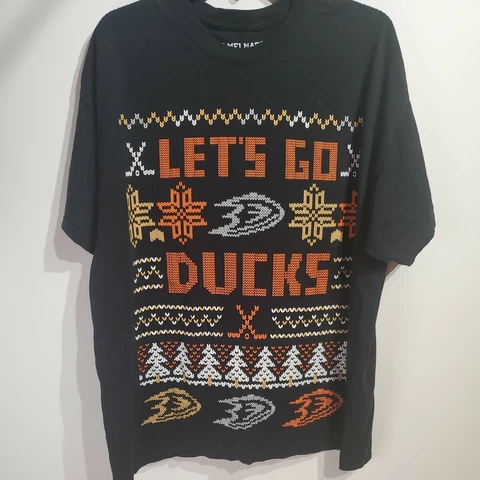 Anaheim Ducks Tshirt Size XL Black Orange Yellow Hockey NHL Short Sleeve Melmarc Cover