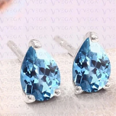 Pendiente de topacio azul natural corte pera de 4,00 quilates enchapado en oro blanco de 18 quilates Foto 1 de 4