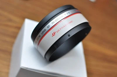 Canon 70-200mm 2.8 USM NON IS Front Sleeve Ring Original Part YG9-0363 - Image 1 of 3