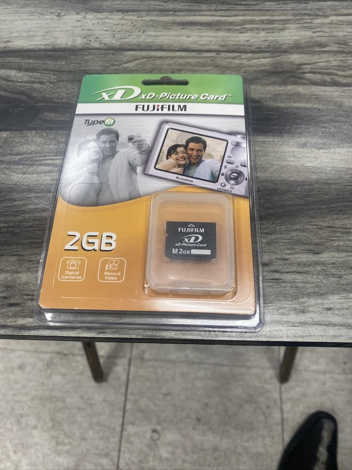 Fujifilm 2 GB XD Flash Memory Card (Retail Package) BRAND NEW - Image 1 of 3