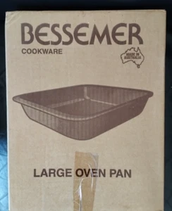 Bessemer Cookware Ebony Large Oven Pan - Picture 1 of 5