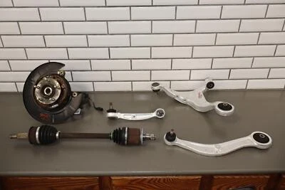 Левая задняя подвеска в сборе с костяшками для Mitsubishi Lancer Evo X 2008-2015 годов выпуска - Изображение 1 из 4