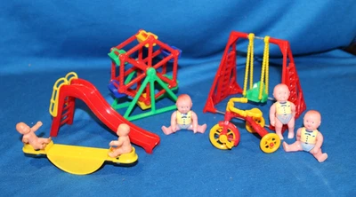 RENWAL AND ACME DOLL HOUSE PLAYGROUND TOYS - 1950s - UNIQUE & EXCELLENT - Image 1 of 3