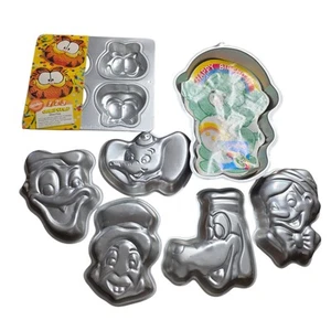 Vintage Wilton Cake Pans Cake Molds Lot Of (7) Garfield Carebears Dumbo Daffy - Picture 1 of 9