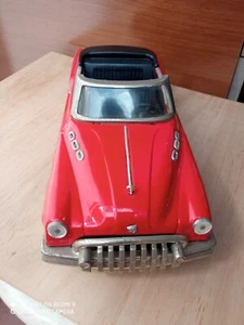 PRESIOSO BUICK CONVERTIBLE AÑO 1950 ESCALA 1/18 HOJALATA - Picture 1 of 5