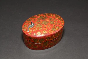 Vintage small hand made Kashmiri box bird and flower decoration E - Picture 1 of 6