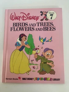 Libros duros vintage Walt Disney pájaros y árboles, flores y abejas volumen 7 Bantam - Imagen 1 de 2