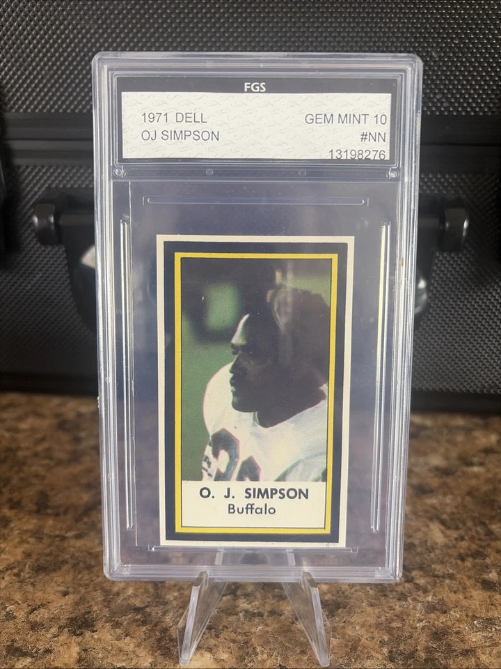 1971 Dell O.J. Simpson 🔥 Bills HOF 💎 RARE 💎High Grade - Image 1 of 1