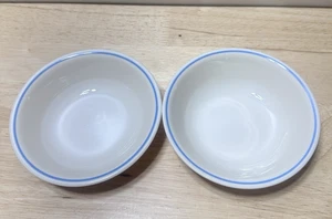 2 Corelle Obst-/Beerenschalen 5 3/8" beige hellblauer Rand Nadelspitze + andere? - Bild 1 von 5