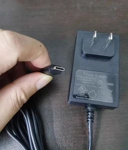 R241-1202000U 12V 2A USB-C Charger Transformer - Afbeelding 1 van 2