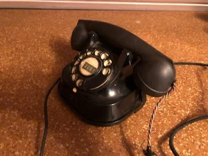 Vintage bakeliet telefoon met draaischijf (3) - Photo 1/7
