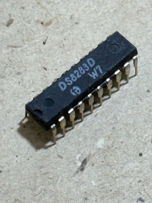 19x DS8283 DS8283D P8283 8 bits controlador de bus con pestillo, inversor IC #AS-O06R Foto 1 de 4