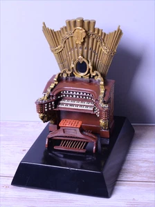 20.000 Meilen unter dem Meer Kapitän Nemos Pfeifenorgel Disney Musik Figur - Bild 1 von 10