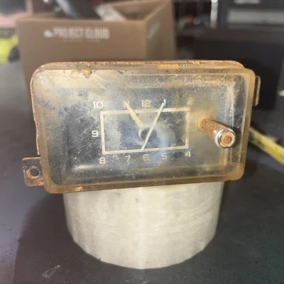 Reloj Oldsmobile Cutlass 1978-1980 Foto 1 de 4