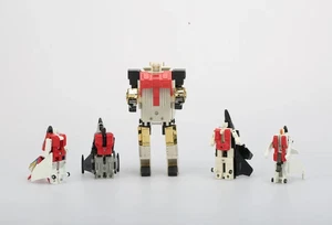 OFFERTA HASBRO Transformers G1 SUPERION Aerialbots senza scatola spedizione gratuita - Foto 1 di 3