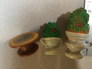Disney Monorail Cinderella Castle replacement pieces table flower bush plant toy - Picture 1 of 2