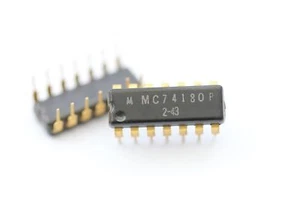 MC74180P MOTOROLA GOLD INTEGRATED CIRCUIT NOS( New Old Stock) 1PC C333U3F140514 - Picture 1 of 1
