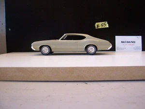 1970 OLDSMOBILE CUTLASS/442 1:25TH SCALE JOHAN DEALER PROMOTIONAL CAR - Picture 1 of 9