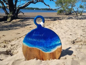 Ocean Resin Board, Beach Decor, Serving Platter, Wood Art, Housewarming Gift - Picture 1 of 7