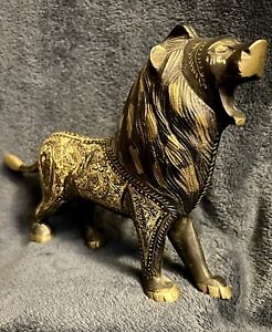 Roaring Lion Etched Bronze Metal Sculpture 6.5”x11”