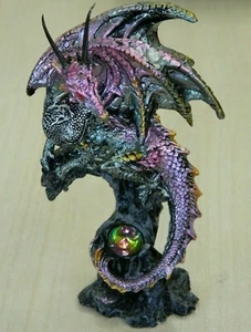 STATUETTA DRAGO FANTASY GOTICO SMERALDO VIOLA CRYSTAL 14CM R303 - Foto 1 di 2