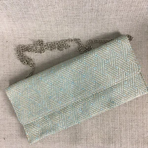 Cartera de embrague de paja tejida de Francesca cadena de plata acuática nueva con etiquetas - Imagen 1 de 6