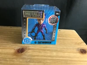 NIB NEW 2016 Jada 2.5" Metals Die Cast DC COMICS CATWOMAN FIGURE M391 Metalfigs - Picture 1 of 3