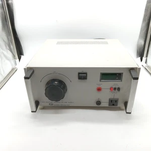 Global Specialties 1504 isolierte variable Wechselstromversorgung - Bild 1 von 4