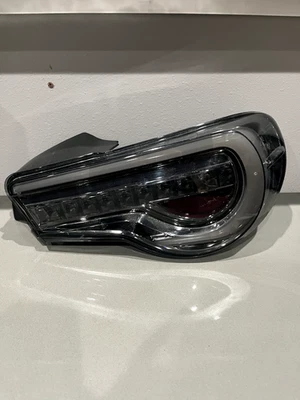 Conjunto de recambio de luz trasera LED derecha lado pasajero 13-16 Scion FR-S Foto 1 de 3