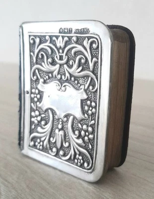 ANTIQUE MINIATURE HALLMARKED SILVER BOOK OF PRAYER, VG CONDITION, c1905 - Image 1 of 4