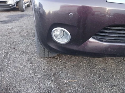 Used Driving Light fits: 2013 Infiniti QX56 Fog-Driving bumper mounted RH and LH Foto 1 de 4